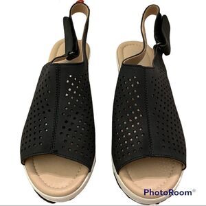 Jeossy Woman’s Platform Black sandal size 7